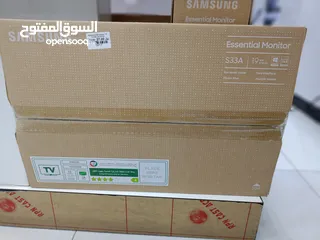  1 SAMSUNG ESSENTIAL MONITOR 19"