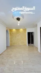  10 شقه ارضيه فارغه مع ترس للايجار / الجبيهه