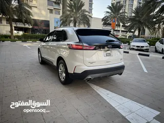  5 Ford Edge 2020 SEL.. 28000 km original like brand new