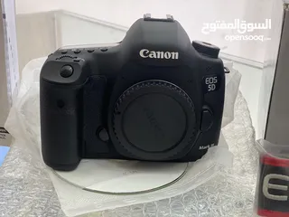  3 كاميرا canon