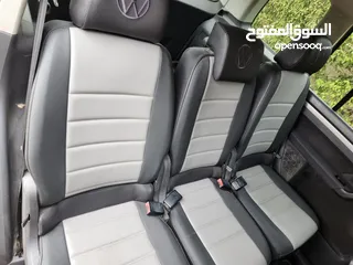  6 توران مدويل 2009 Volkswagen عائلية