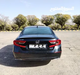  6 Honda accord touring 2018