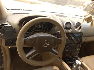  7 Mercedes ML300 CDI
