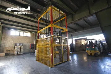  3 Cargo Lifts