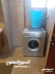  8 شقه مفروشه للايجار