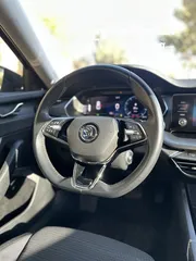  6 Skoda Qktavia 2020