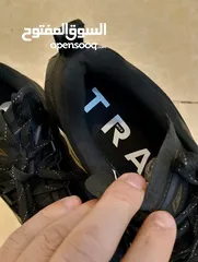  16 حذائين   NIKE  اصليات وارد امريكي جديد غير مستخدم