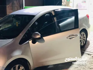  3 كيا برايد 2015