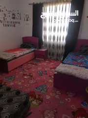  1 3 أسرة أطفال بحالة جيدة – بدون فرشات للبيع المستعجل