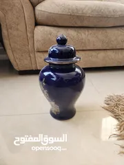  6 فاز انتيك قديمه لون ازرق رسمة طاووسين مذهبين يوجد كسر خفيف غير مؤثر على الشكل العام(نوادر)