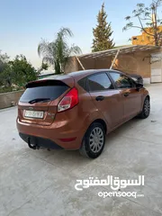  4 فورد فييستا 2015