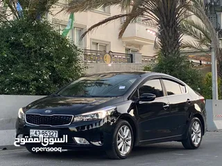  24 كيا k3 2017  لون اسود وارد كوريا الصنف المميز  فحص كامل 7 جيد استخدام شخصي