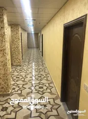  27 مكاتب حديثه وجديده  مع مصعد مطبخ  تصلح عيادات صحيه او مختبرات او شركات او محاميين او غيره من الاعمال