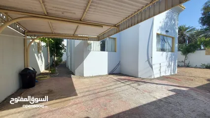  7 4 Bedrooms Villa for Sale in Al Hail-South REF:1116AR