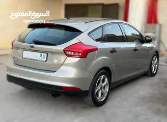  7 سيارة فورد فوكس 2016 بوضع ممتاز للبيع كاش بداعي السفر