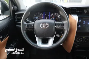  8 Toyota Fortuner - 2020 GCC space