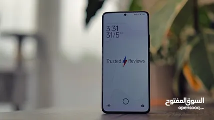  3 شاومي.     POCO F 6 Pro.   واحد تيرا وليس 512