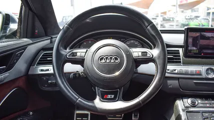  5 Audi S8 2014 Gcc