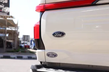  9 Ford f150 Lightning 2023 Platinum