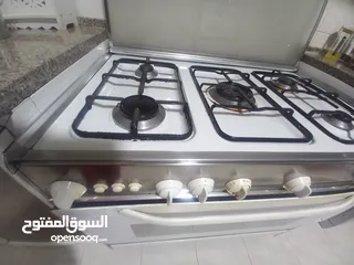  8 فرن غاز تكنو بحاله جيده شغال تماما