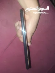  3 هاتف للبيع