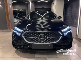  2 Mercedes Benz