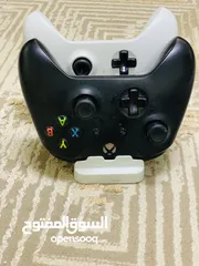  5 اكس بوكس وان اس مستعمل اشي بسيط شبه جديد