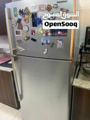  3 اجهزه كهربائيه وسفره طعام