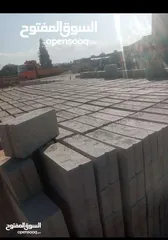  4 قلاب مع عمال  للهدد وازالة  الطمم ونقل  جميع مواد البناء باسعار مناسبه وباسرع وقت