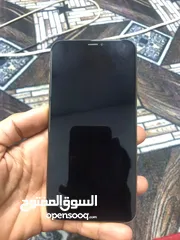  1 ايفون Xs max