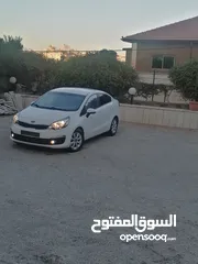  2 كيا ريو 2017 / ماتور 1400 / فحص نخب / عداد قليل /سياره بحاله الشركه