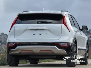  4 كيا نيرو 2022 هايبرد