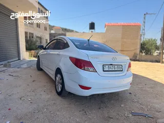  3 هيونداي اكسنت 2016