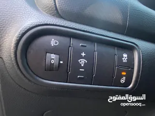  12 كيا k3 2017  لون اسود وارد كوريا الصنف المميز  فحص كامل 7 جيد استخدام شخصي