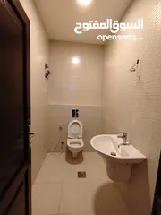  6 شقه مميزة للبيع