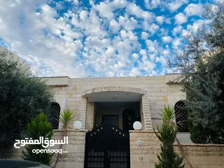  14 بيت مستقل للبيع في أجمل مناطق ابو علندا