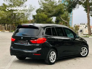  4 بي ام ستيشن