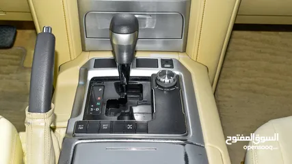  12 Toyota Land Cruiser 2016 GCC- V6