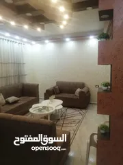  8 شقه للبيع في إربد البارحه ابان