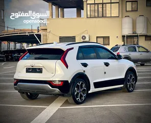  6 كايا نيرو  هايبرد (بنزين+كهرباء ) فل الفل بدون فتحة /2022