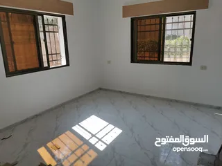  4 شقه للايجار