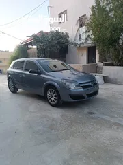  2 اوبل استرا 2006 ماطور 1600cc جير عادي  سياره جير ماتور شصي ممتاز