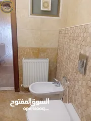  25 شقة مفروشة فاخرة للبيع في أم أذينة - قرب أبراج السادس طابق اول 170م تشطيب سوبر ديلوكس