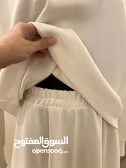  4 طقم ابيض تنورة و وبلوزة من مودانيسا للبيع