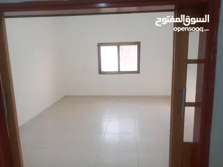  1 شقه للعرسان غرفتين وصاله موقع مميز