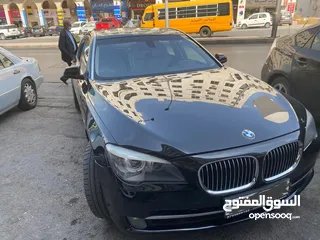  2 BMW موديل 2009 للبيع