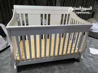  2 تخت اطفال مفرد ونص