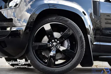  11 لاند روفر ديفندر بنزين بلاك ايديشن 2023 Land Rover Defender 110 P400 X-Dynamic SE Black Edition