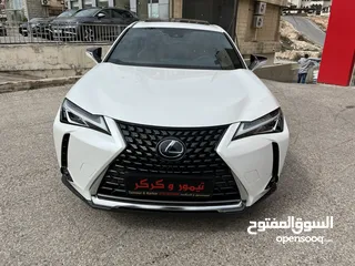  2 ليكزس UX300e كهربائية اعلى اضافات 2021