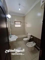  5 شقة غير  مفروشة للإيجار  ( Property 41760 )-175064042